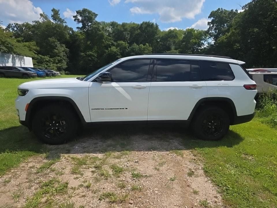 2022 Jeep Grand Cherokee L Limited 4x4