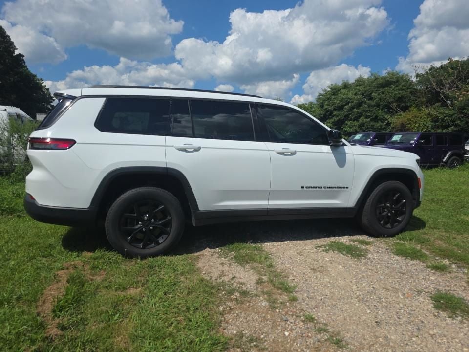 2022 Jeep Grand Cherokee L Limited 4x4