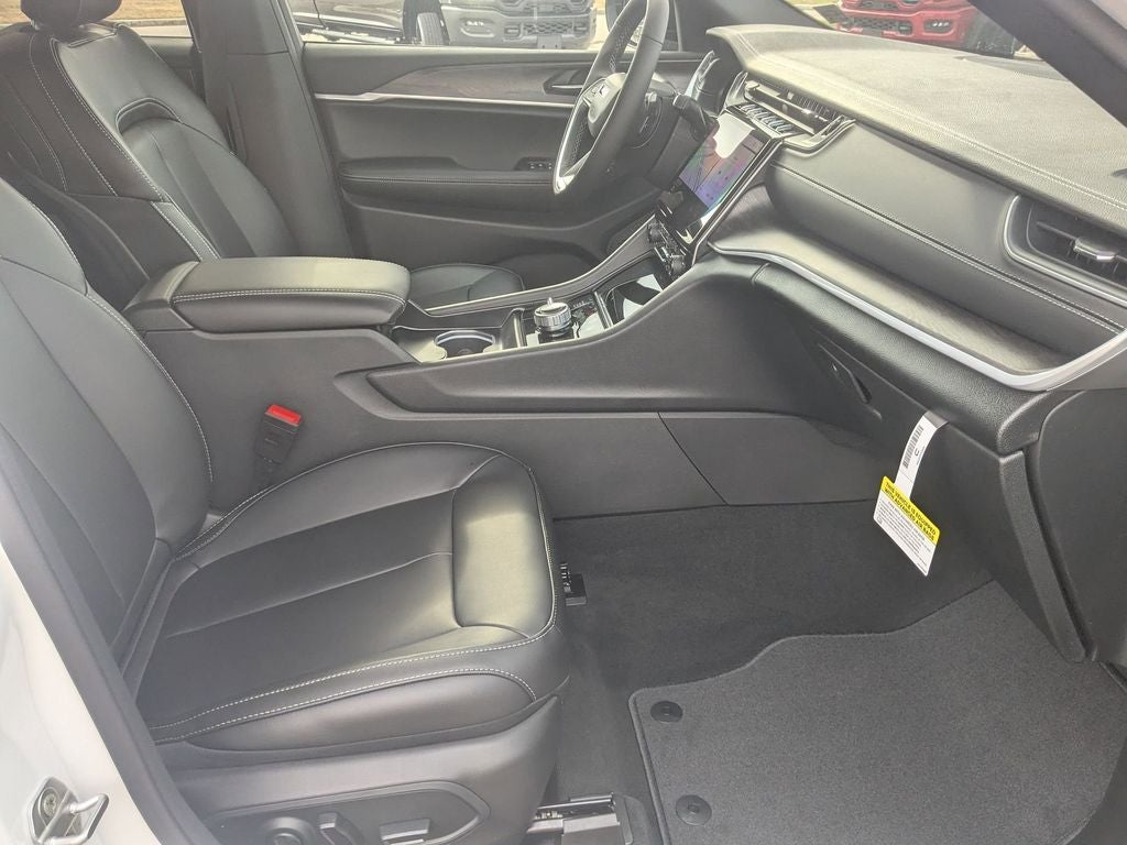 2025 Jeep Grand Cherokee L GRAND CHEROKEE L LIMITED 4X4