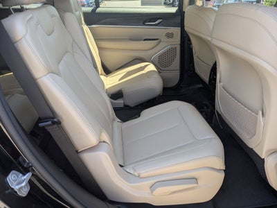 2022 Jeep Grand Cherokee L Limited 4x4