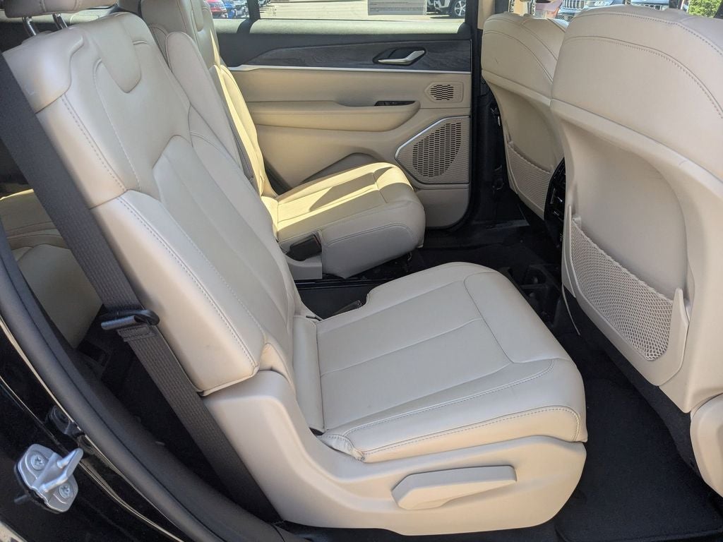 2022 Jeep Grand Cherokee L Limited 4x4