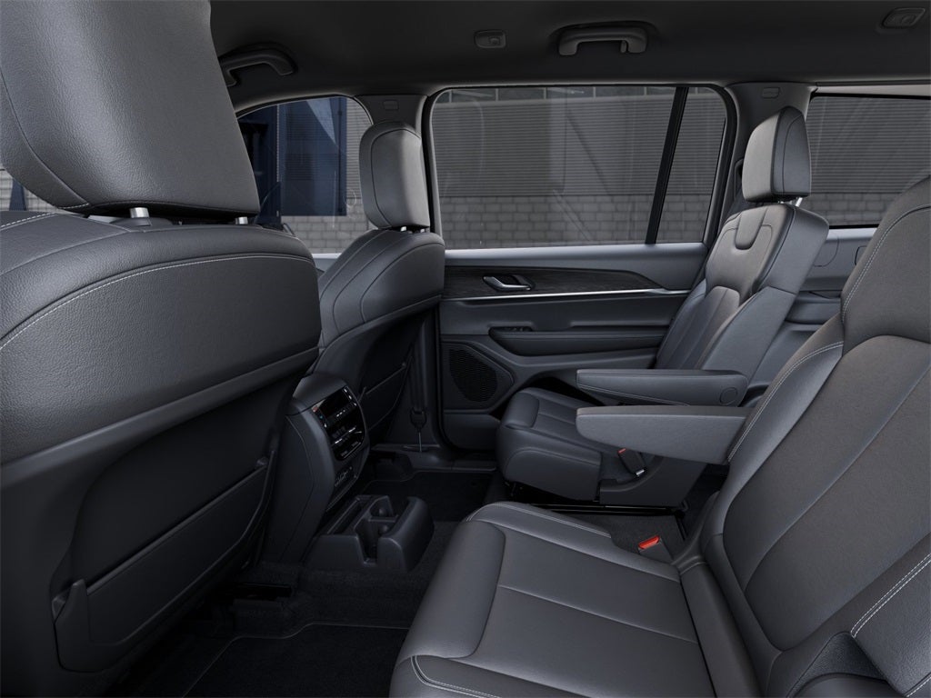 2025 Jeep Grand Cherokee L GRAND CHEROKEE L LIMITED 4X4