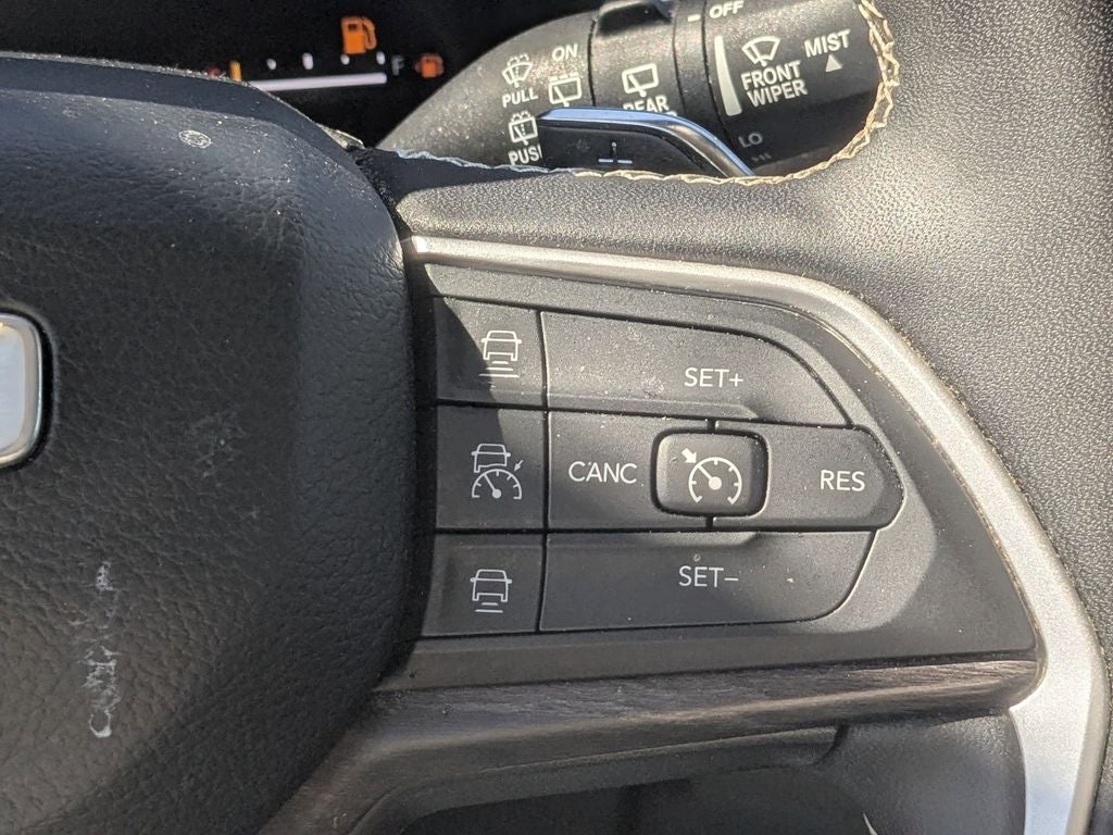 2023 Jeep Grand Cherokee L Limited 4x4