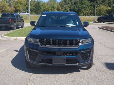 2027 Jeep Grand Cherokee L GRAND CHEROKEE L LIMITED RESERVE 4X4