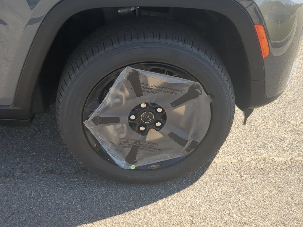 2027 Jeep Grand Cherokee L GRAND CHEROKEE L LIMITED 4X4