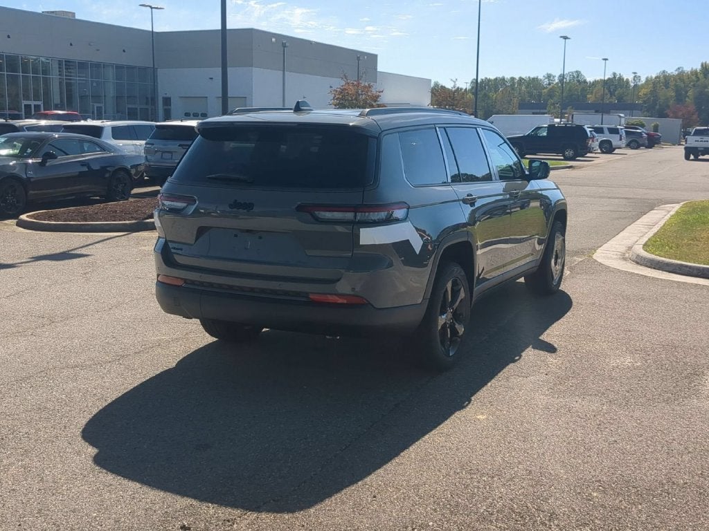 2027 Jeep Grand Cherokee L GRAND CHEROKEE L LIMITED 4X4