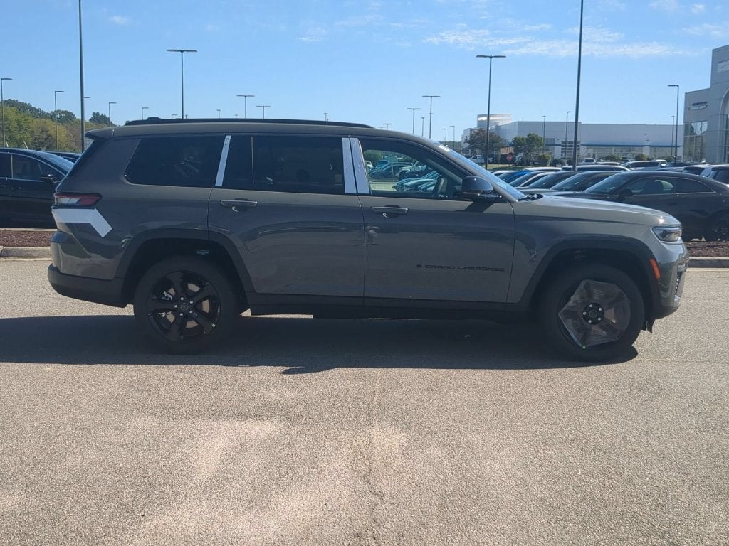 2027 Jeep Grand Cherokee L GRAND CHEROKEE L LIMITED 4X4