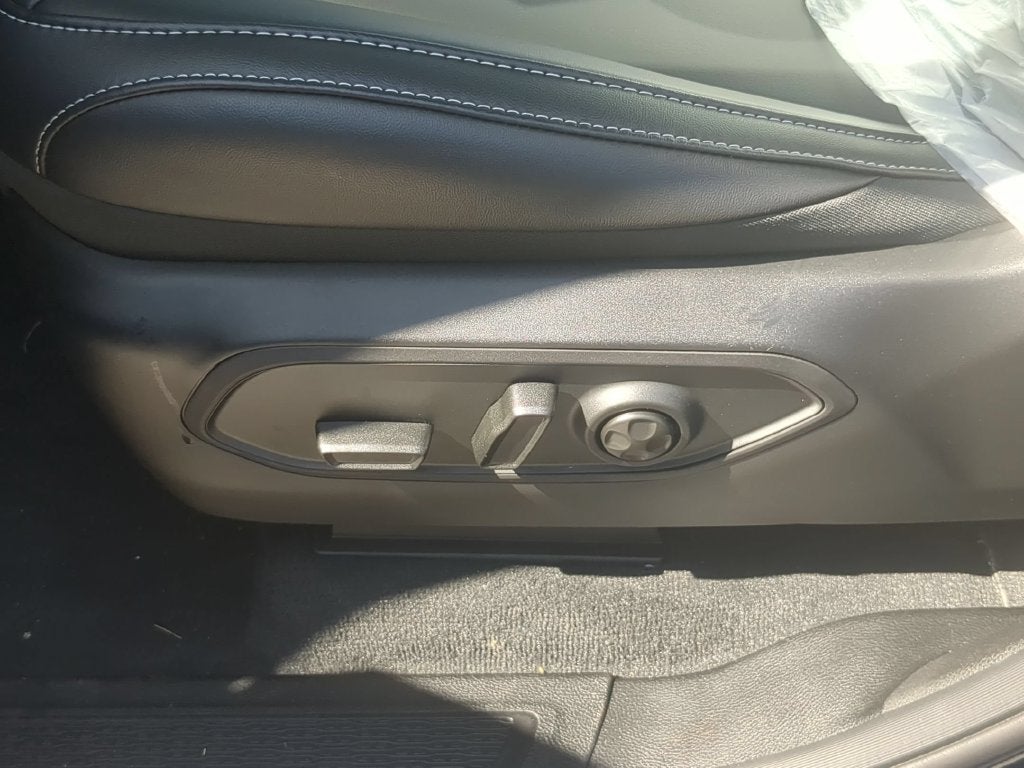 2027 Jeep Grand Cherokee L GRAND CHEROKEE L LIMITED 4X4