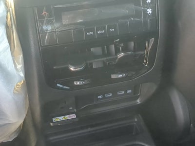 2027 Jeep Grand Cherokee L GRAND CHEROKEE L LIMITED 4X4
