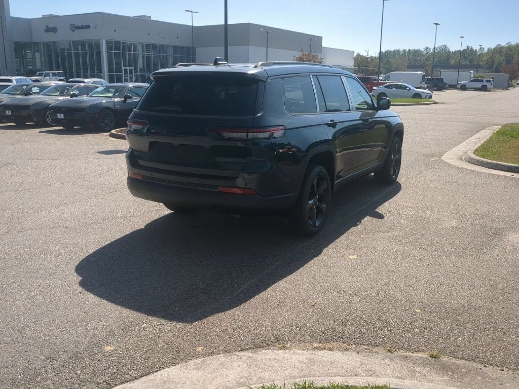 2027 Jeep Grand Cherokee L GRAND CHEROKEE L LIMITED 4X4