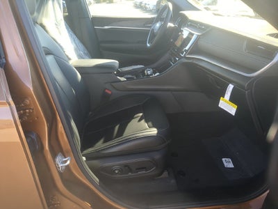 2027 Jeep Grand Cherokee L GRAND CHEROKEE L LIMITED 4X4