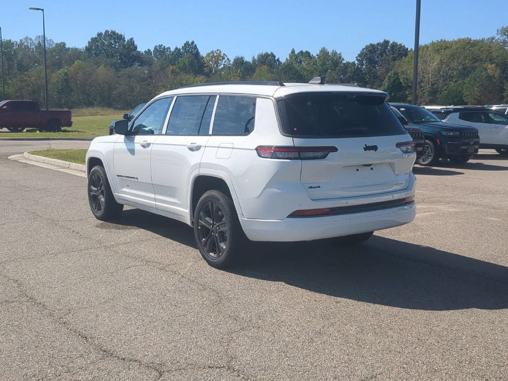 2027 Jeep Grand Cherokee L GRAND CHEROKEE L LIMITED RESERVE 4X4