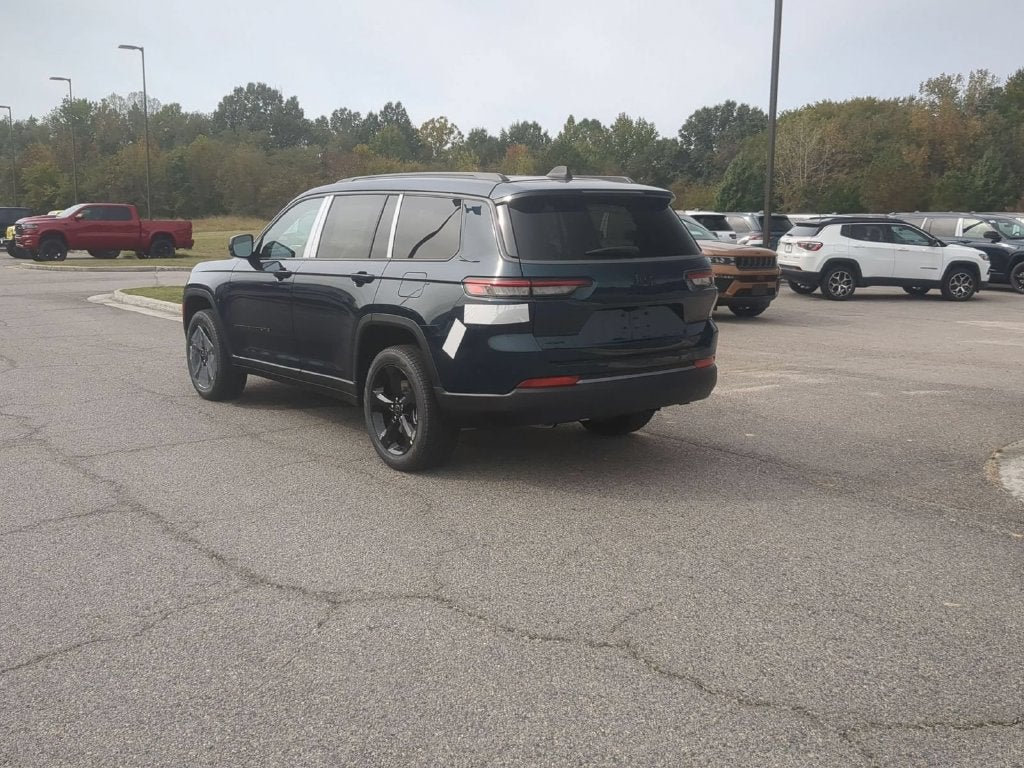 2027 Jeep Grand Cherokee L GRAND CHEROKEE L LIMITED 4X4