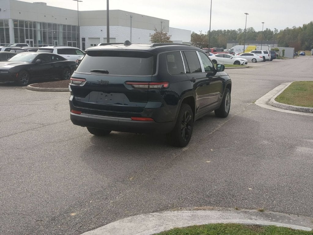 2027 Jeep Grand Cherokee L GRAND CHEROKEE L LIMITED 4X4