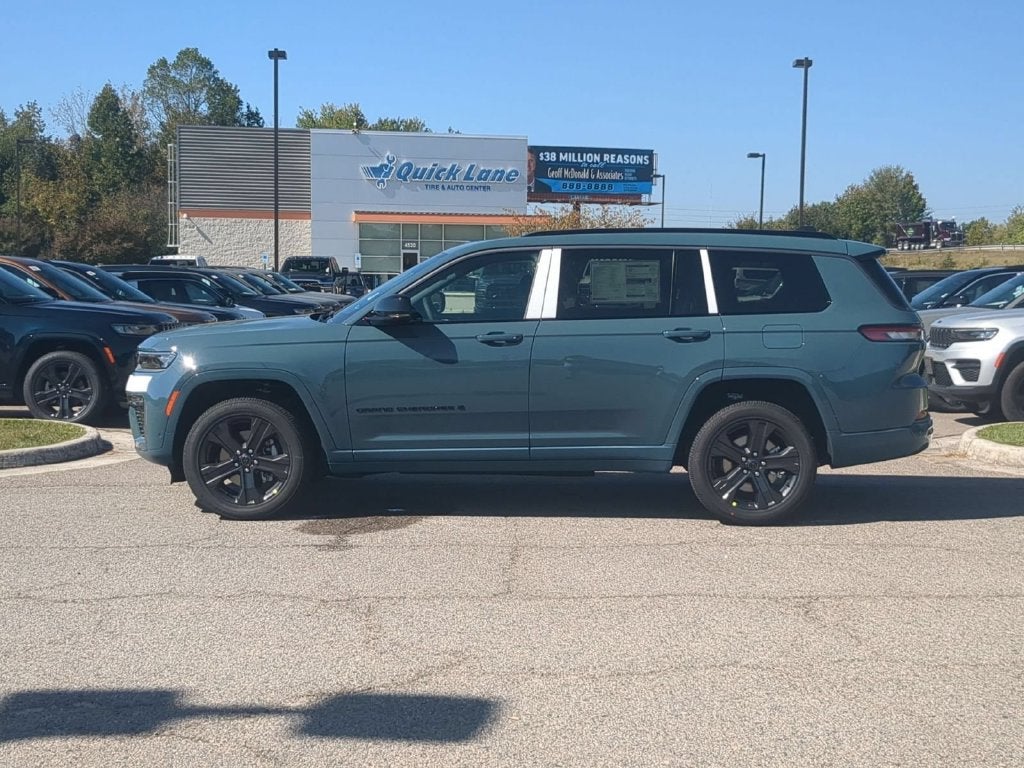 2027 Jeep Grand Cherokee L GRAND CHEROKEE L LIMITED RESERVE 4X4