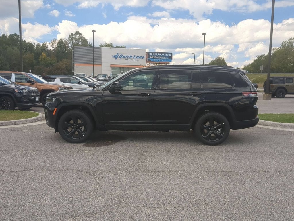 2027 Jeep Grand Cherokee L GRAND CHEROKEE L LIMITED 4X4