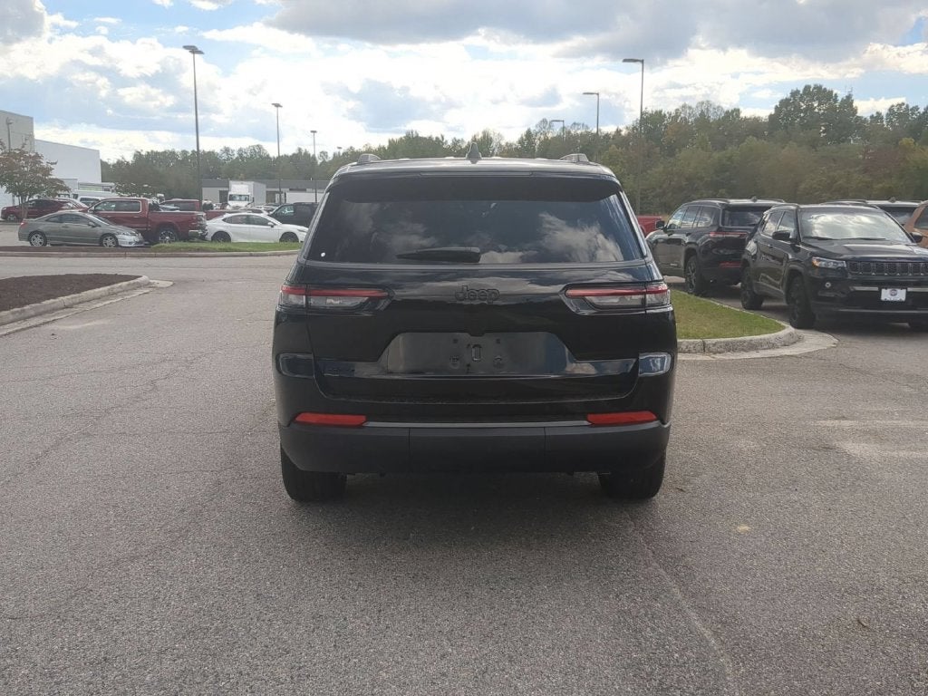 2027 Jeep Grand Cherokee L GRAND CHEROKEE L LIMITED 4X4