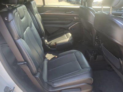 2022 Jeep Grand Cherokee L Overland 4x4