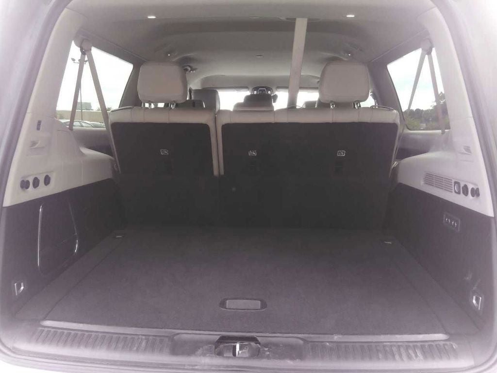 2024 Jeep Wagoneer L Series II 4x2