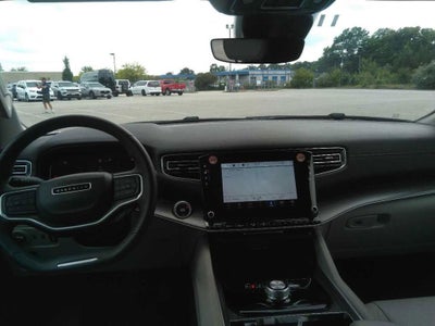 2024 Jeep Wagoneer L Series II 4x2