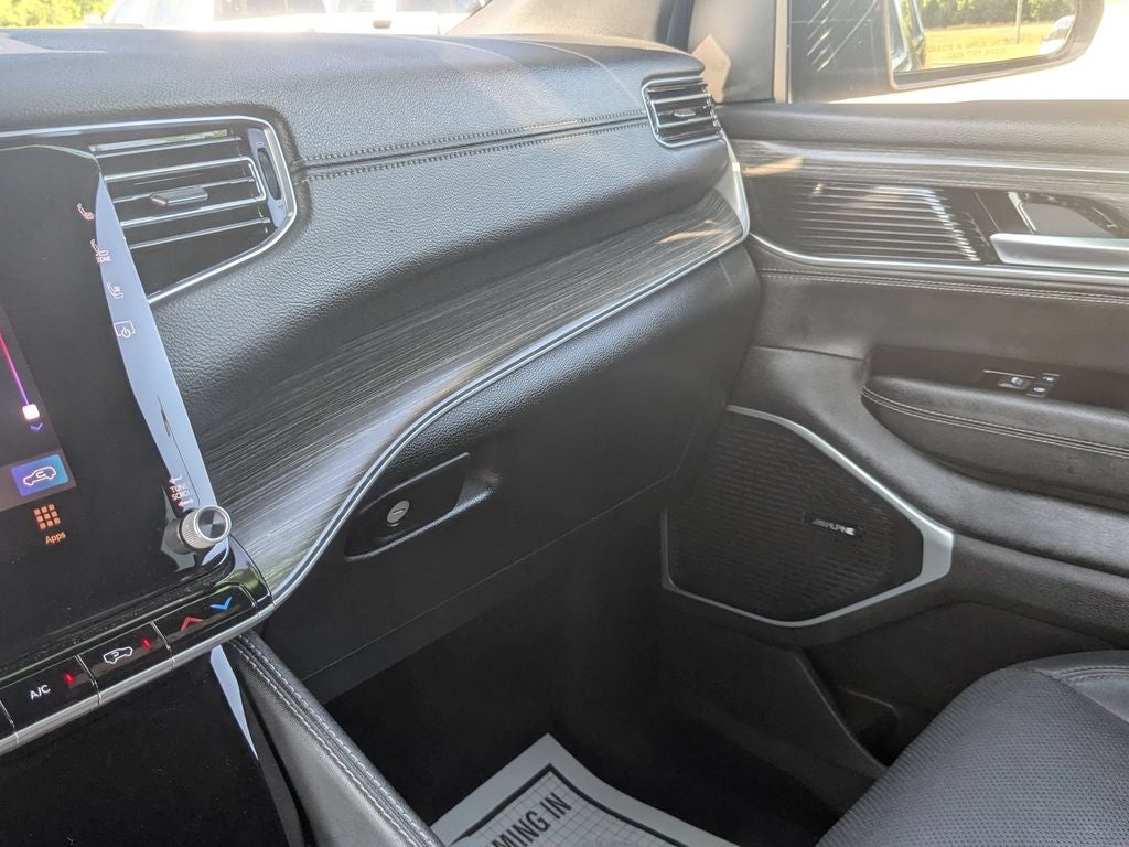 2024 Jeep Wagoneer L Series II