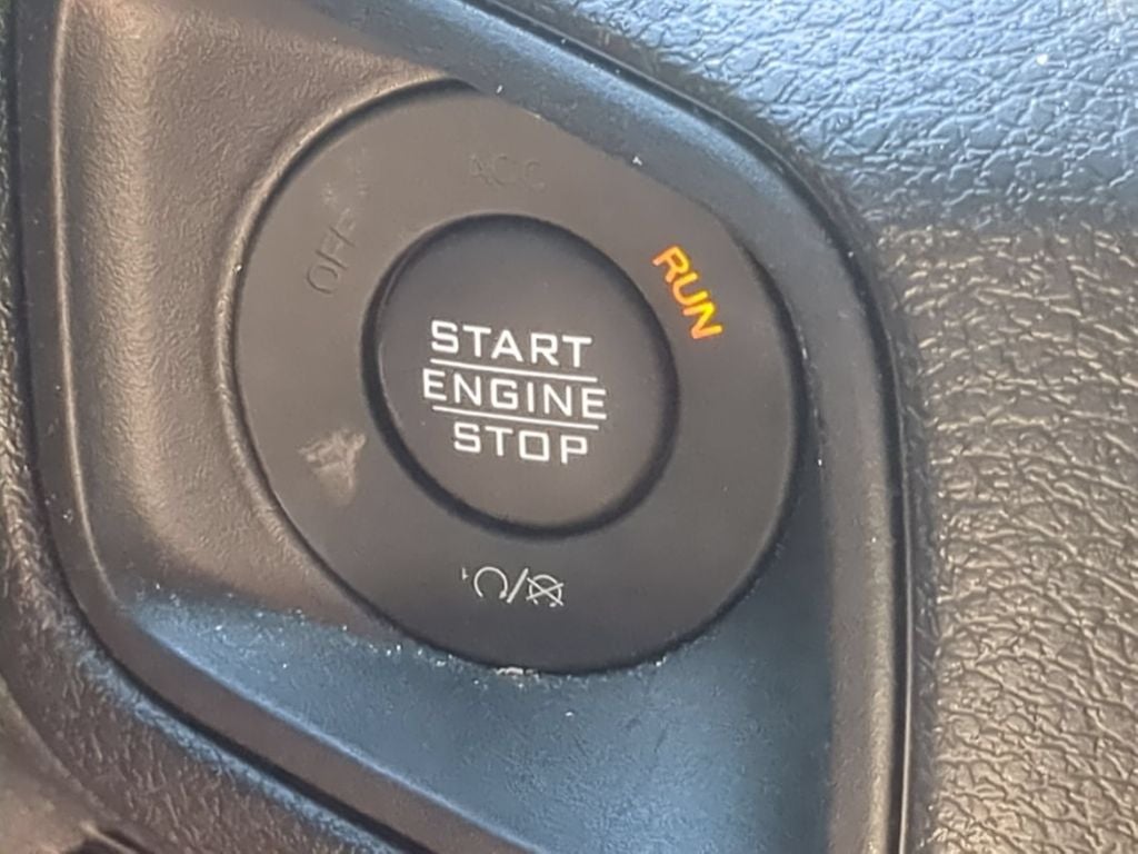 2024 Jeep Gladiator Sport S