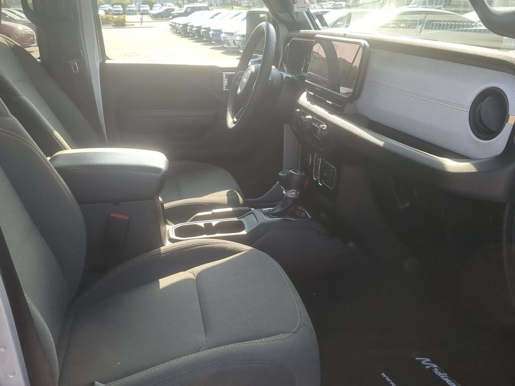 2024 Jeep Gladiator Sport S