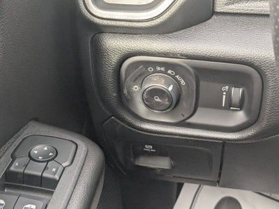 2026 RAM Ram 1500 RAM 1500 TRADESMAN CREW CAB 4X2 6'4' BOX