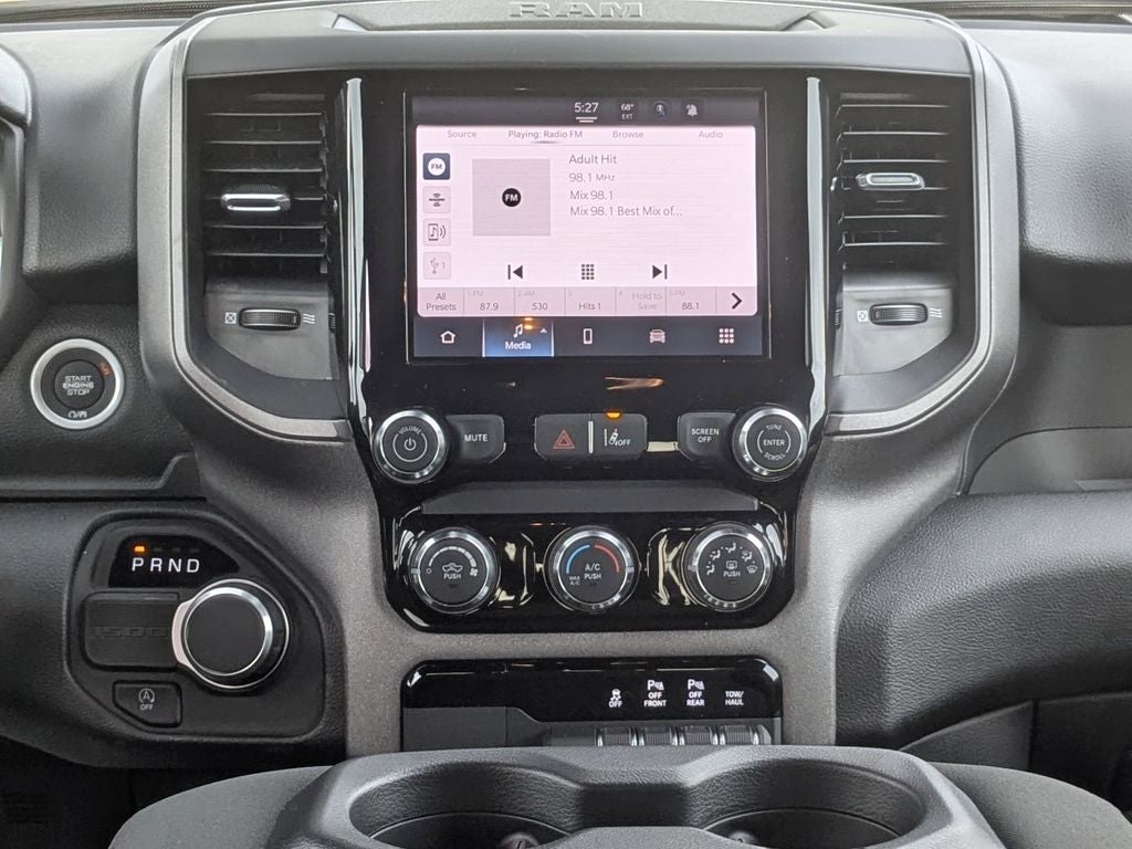 2026 RAM Ram 1500 RAM 1500 TRADESMAN CREW CAB 4X2 6'4' BOX