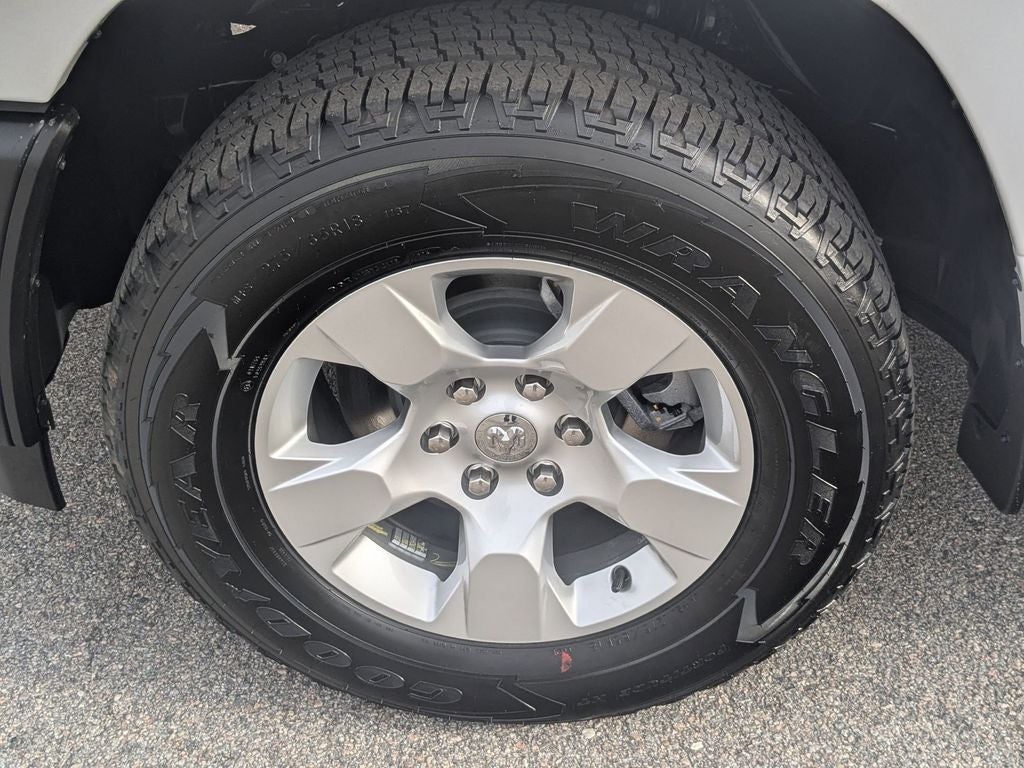 2026 RAM Ram 1500 RAM 1500 TRADESMAN CREW CAB 4X2 6'4' BOX