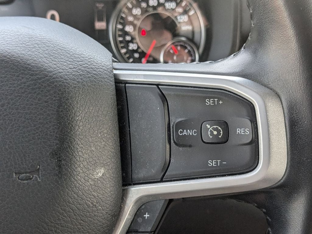 2021 RAM 1500 Big Horn Quad Cab 4x4 6'4' Box