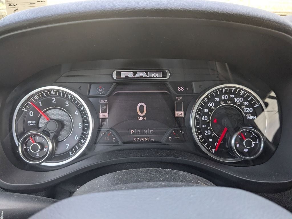 2021 RAM 1500 Big Horn Quad Cab 4x4 6'4' Box