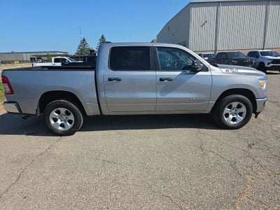 2024 RAM 1500 Big Horn Crew Cab 4x4 5'7' Box