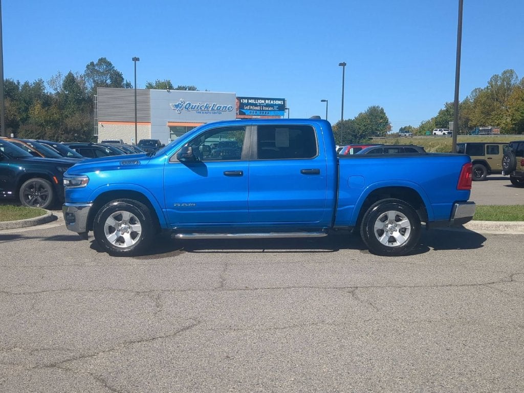 2025 RAM 1500 Big Horn Crew Cab 4x4 5'7' Box