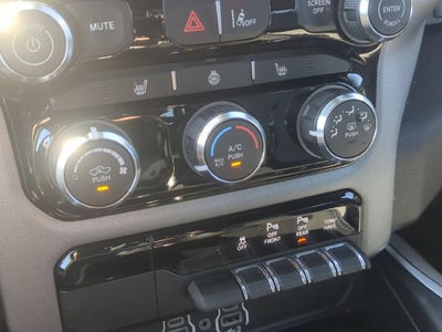 2025 RAM 1500 Big Horn Crew Cab 4x4 5'7' Box