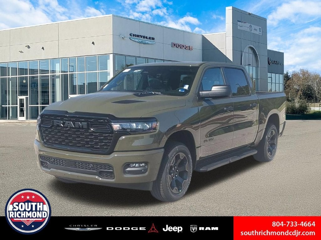 2027 RAM Ram 1500 RAM 1500 EXPRESS CREW CAB 4X4 5'7' BOX