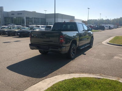 2027 RAM Ram 1500 RAM 1500 EXPRESS CREW CAB 4X4 5'7' BOX