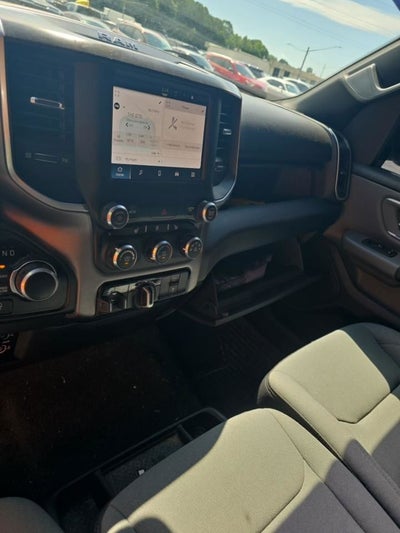 2023 RAM 1500 Big Horn Quad Cab 4x4 6'4' Box