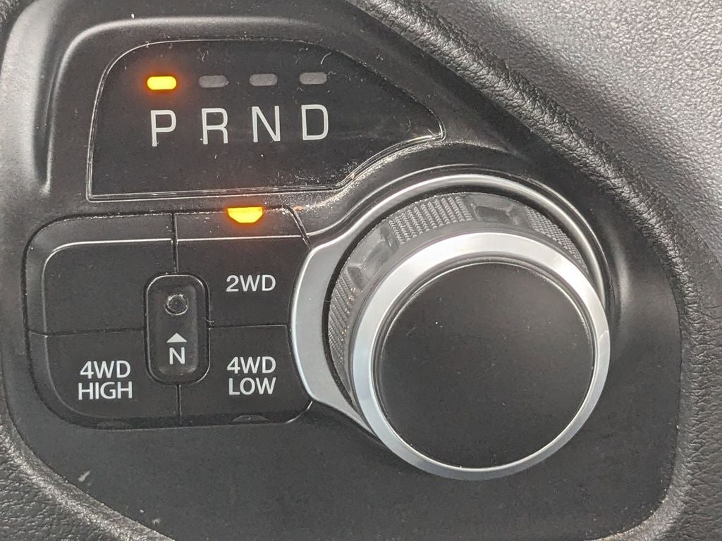 2023 RAM 1500 Big Horn Crew Cab 4x4 5'7' Box