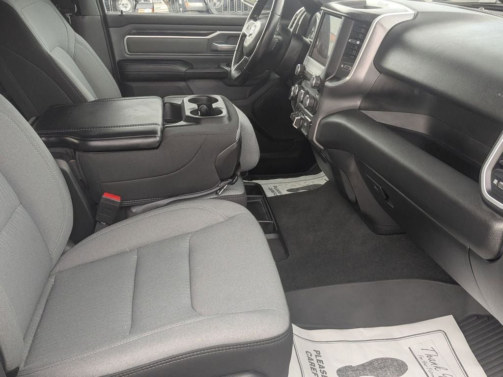 2023 RAM 1500 Big Horn Crew Cab 4x4 5'7' Box