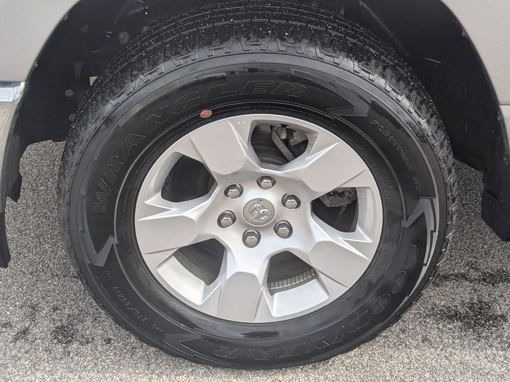 2023 RAM 1500 Big Horn Crew Cab 4x4 5'7' Box