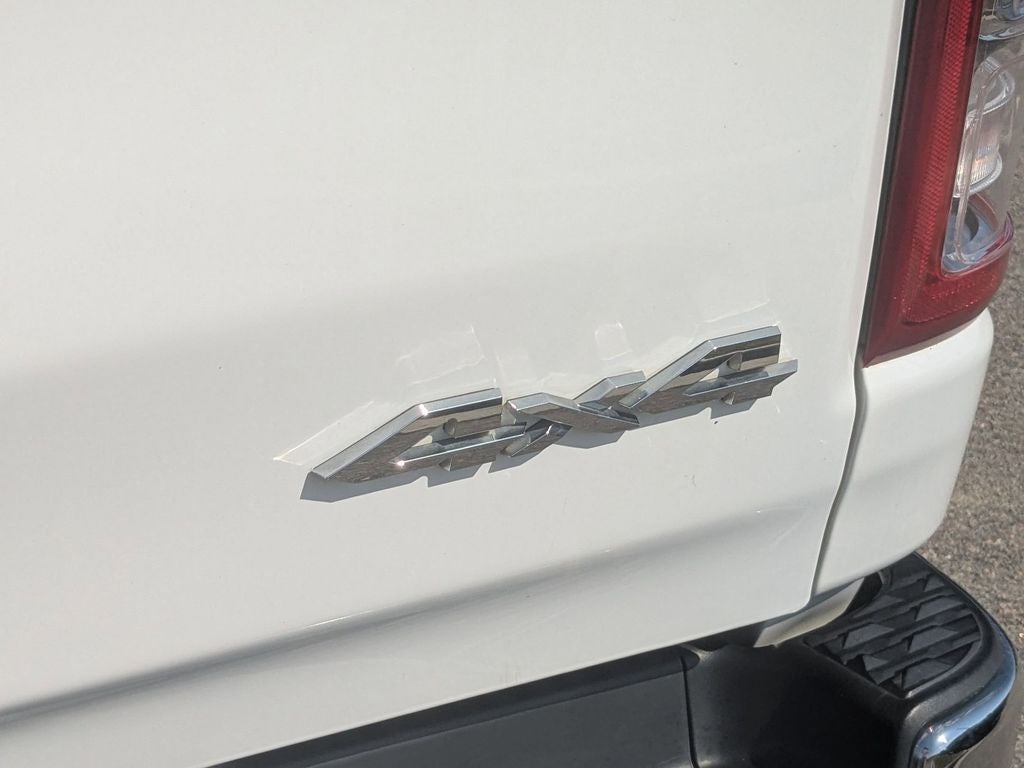 2021 RAM 1500 Lone Star Crew Cab 4x4 5'7' Box