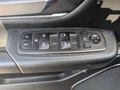 2021 RAM 1500 Lone Star Crew Cab 4x4 5'7' Box