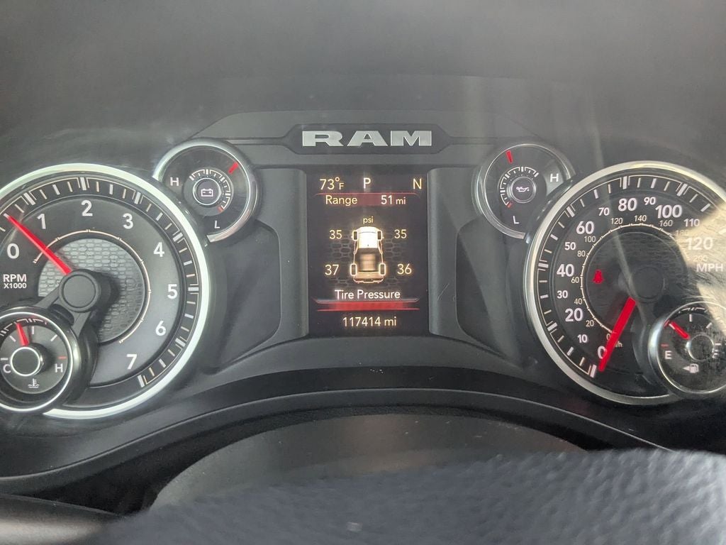 2021 RAM 1500 Lone Star Crew Cab 4x4 5'7' Box