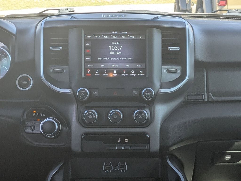 2021 RAM 1500 Lone Star Crew Cab 4x4 5'7' Box