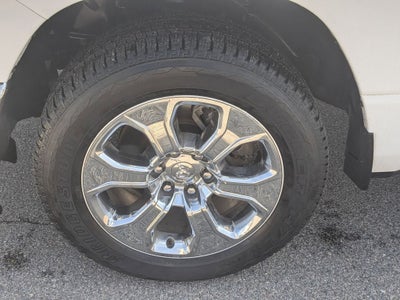 2021 RAM 1500 Lone Star Crew Cab 4x4 5'7' Box