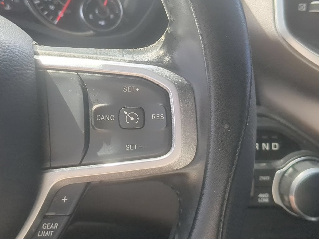2019 RAM 1500 Big Horn/Lone Star Crew Cab 4x4 5'7' Box