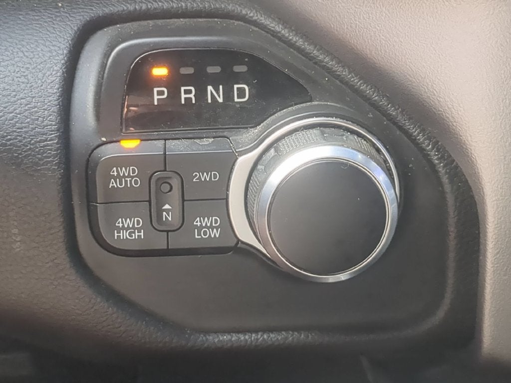 2019 RAM 1500 Big Horn/Lone Star Crew Cab 4x4 5'7' Box