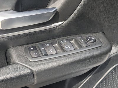 2020 RAM 1500 Big Horn Crew Cab 4x4 5'7' Box