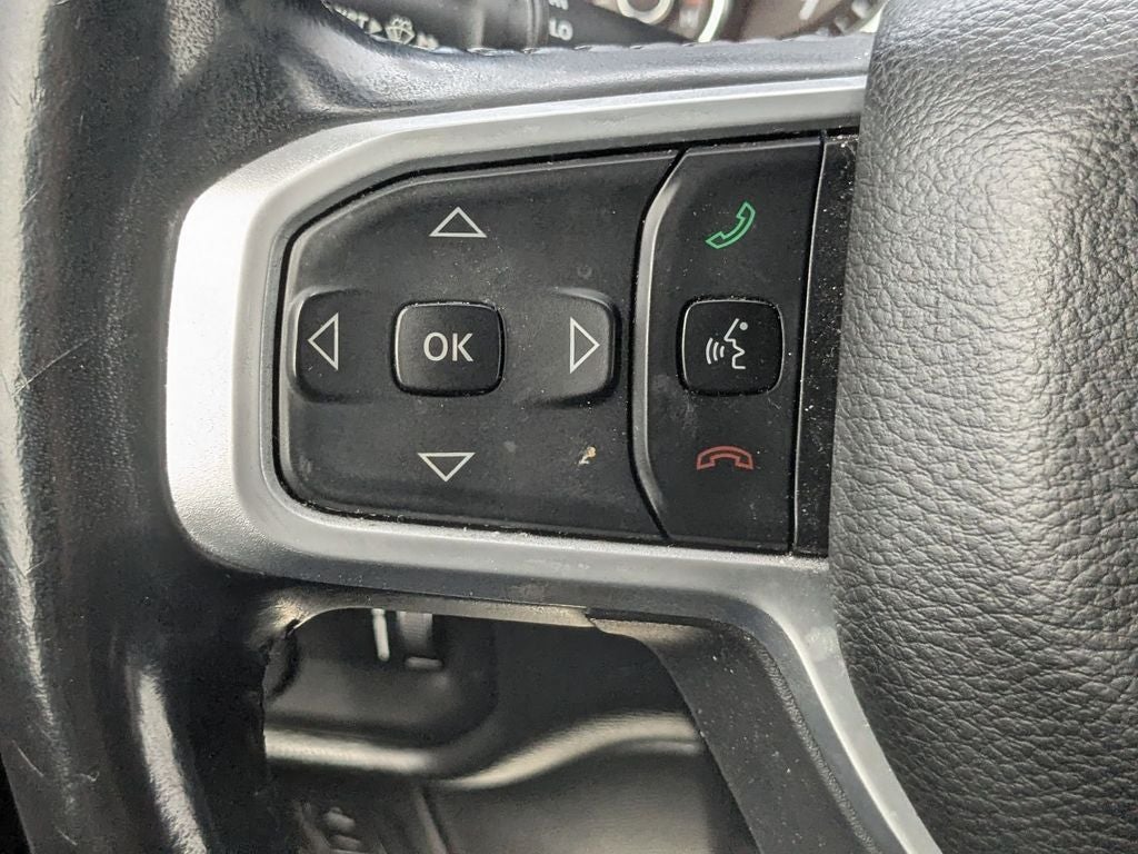 2020 RAM 1500 Big Horn Crew Cab 4x4 5'7' Box